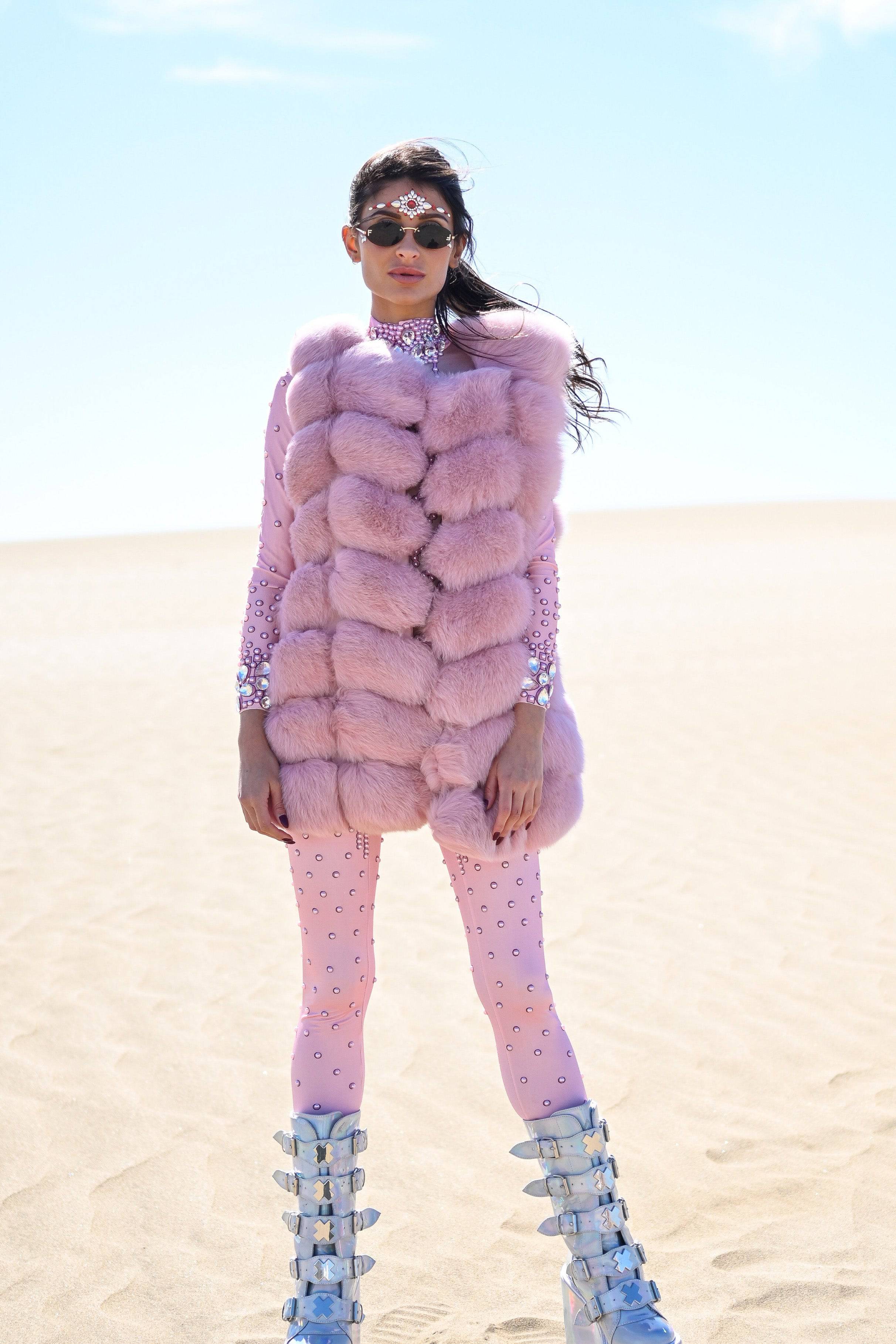 Chelsea Fur Vest Long Pink - Image 10