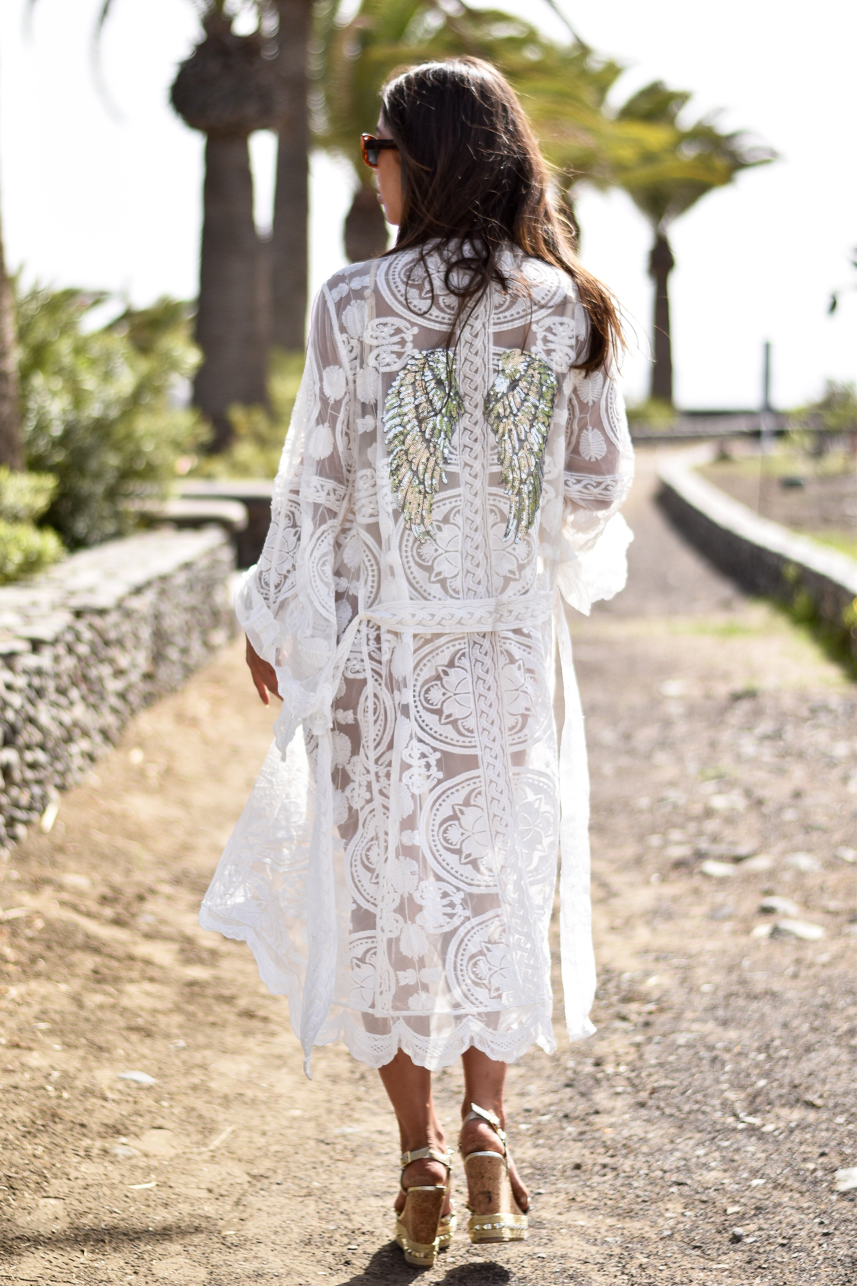 Cilia silver wings lace kimono - Image 4