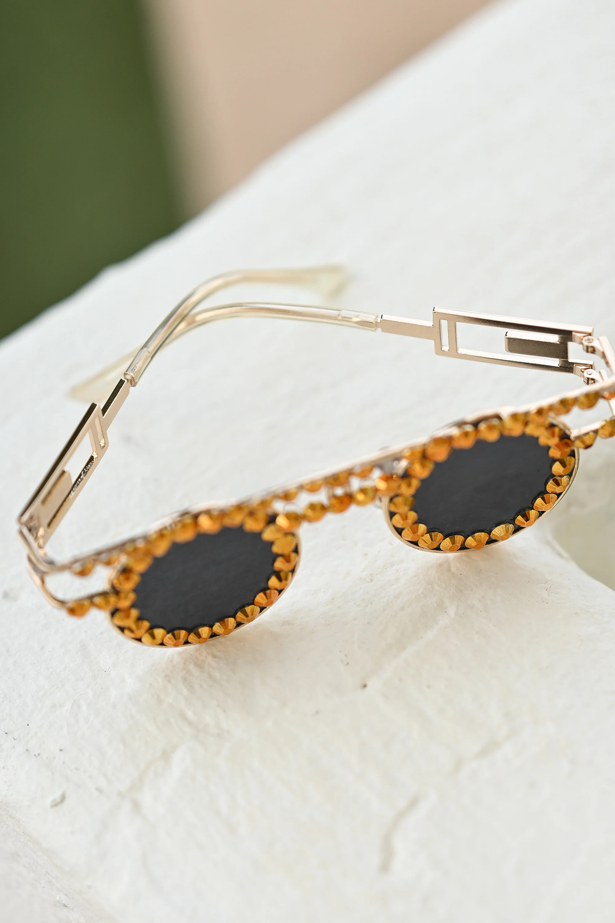 Jordan burner rhinestone sunglasses gold - Image 3