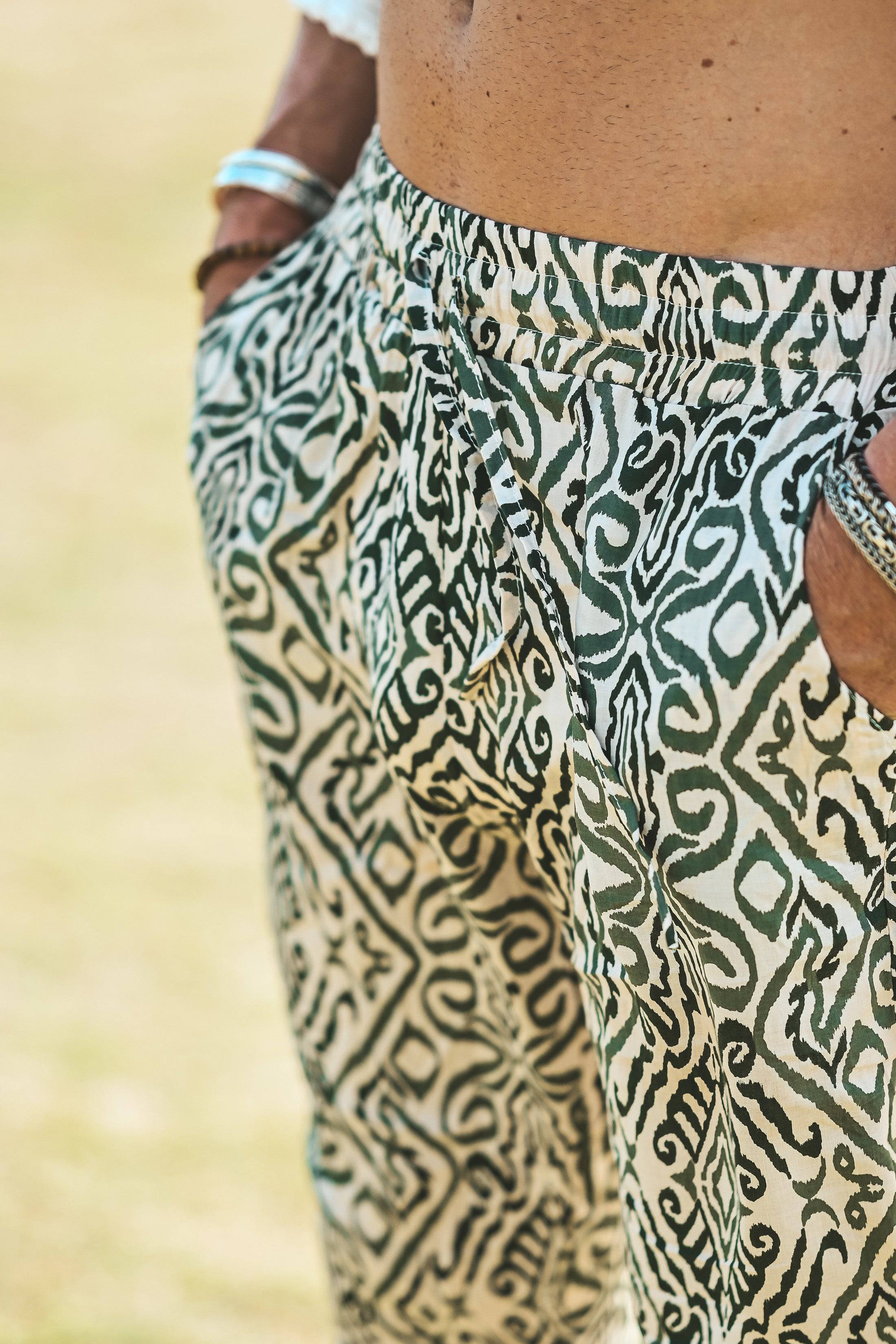 Kauai resort pants dark green - Image 6