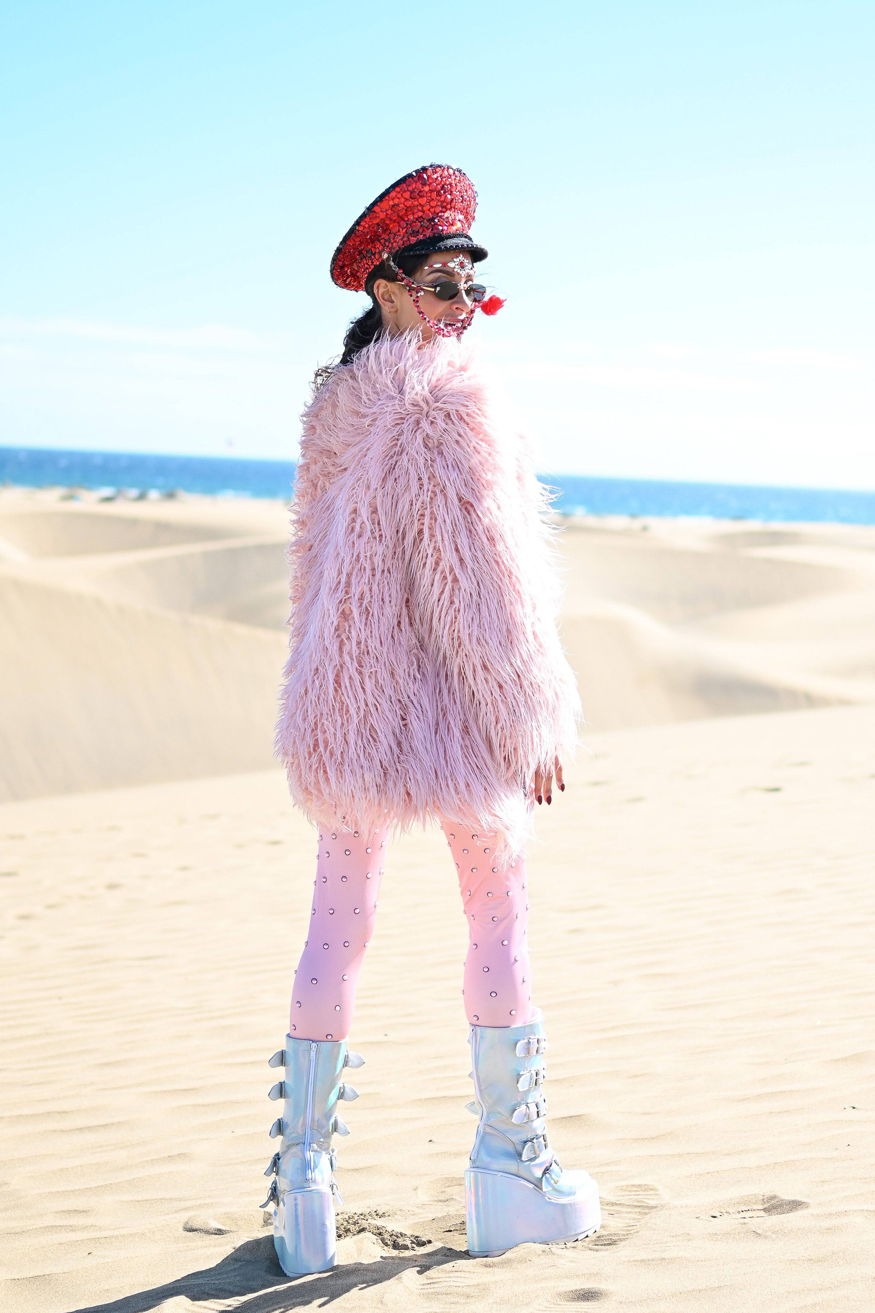 Larissa faux fur jacket long pink - Image 19