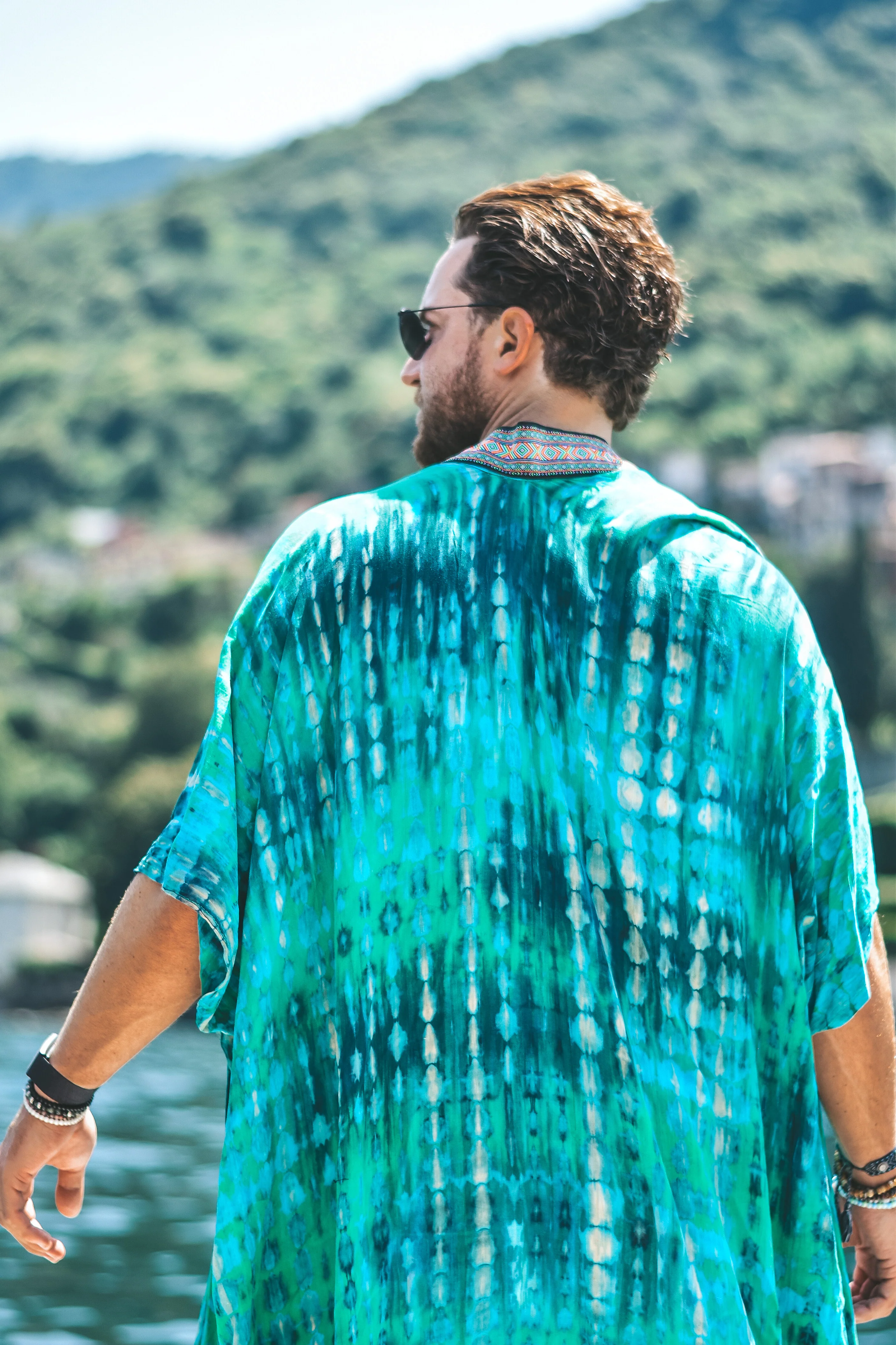 Maggiore jacard trim kimono tropical - Image 10