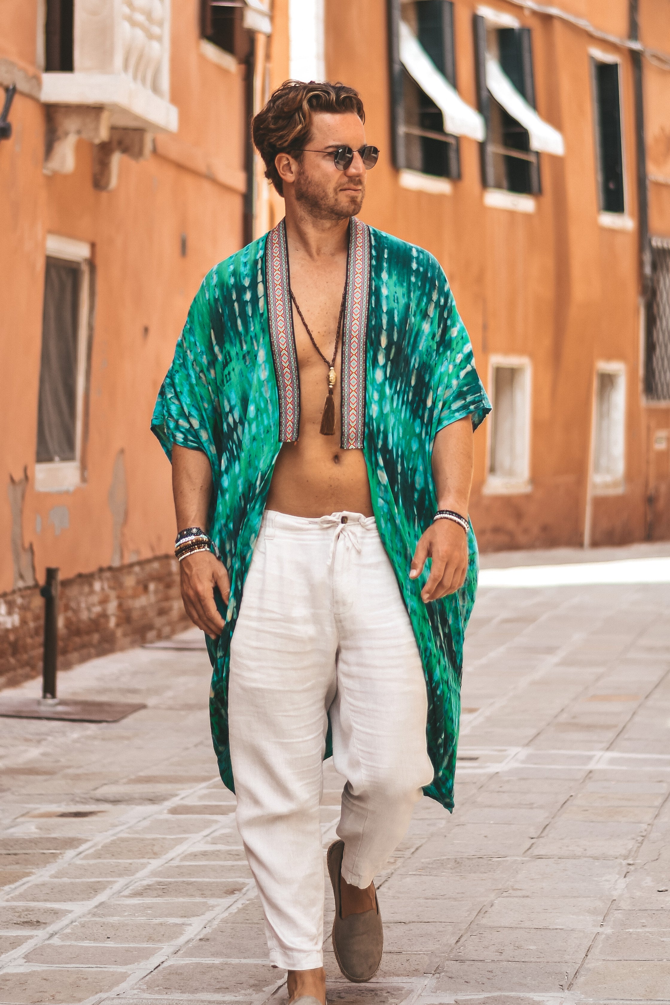 Maggiore jacard trim kimono tropical - Image 8