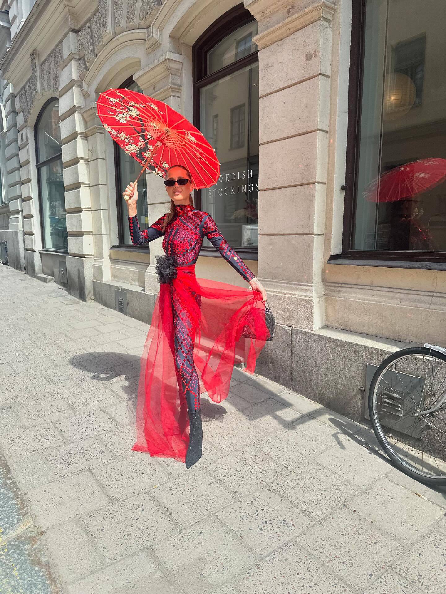 Micca mirror festival jumpsuit red - Image 10