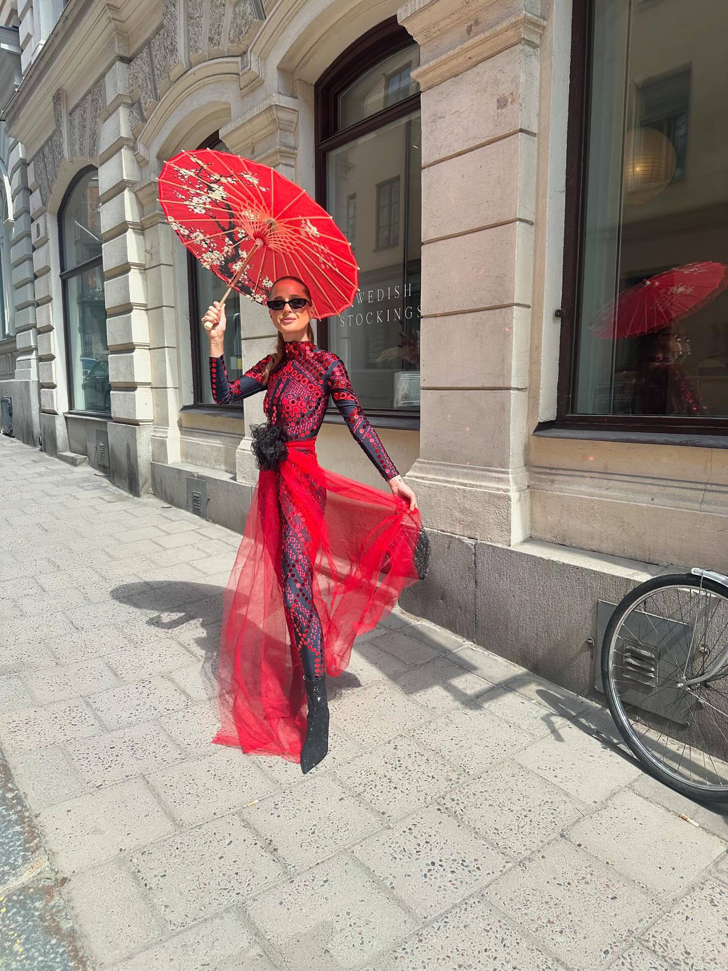 Micca mirror festival jumpsuit red - Image 15