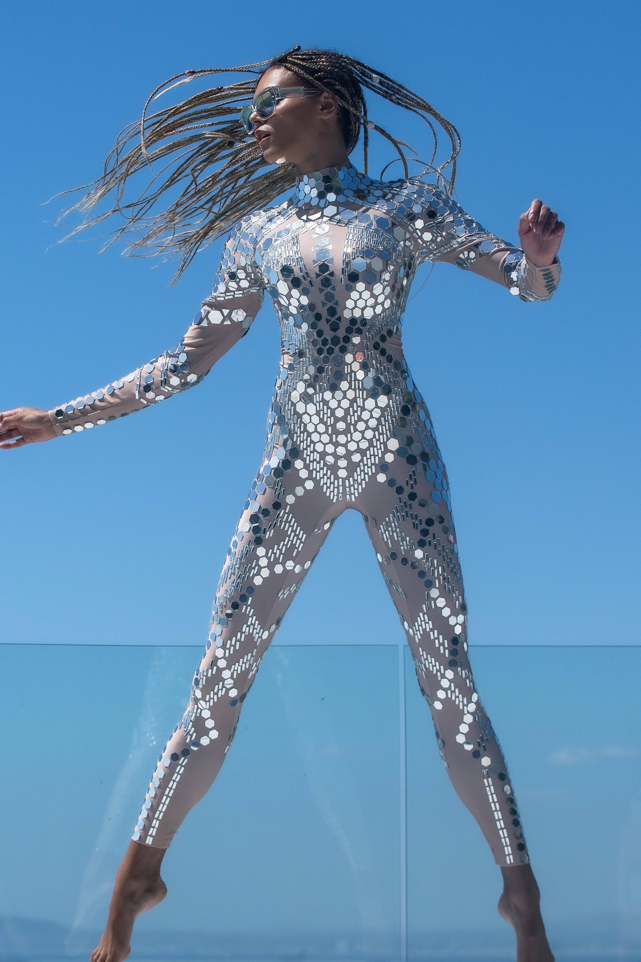 Perla luxury reflective mirror jumpsuit beige - Image 19