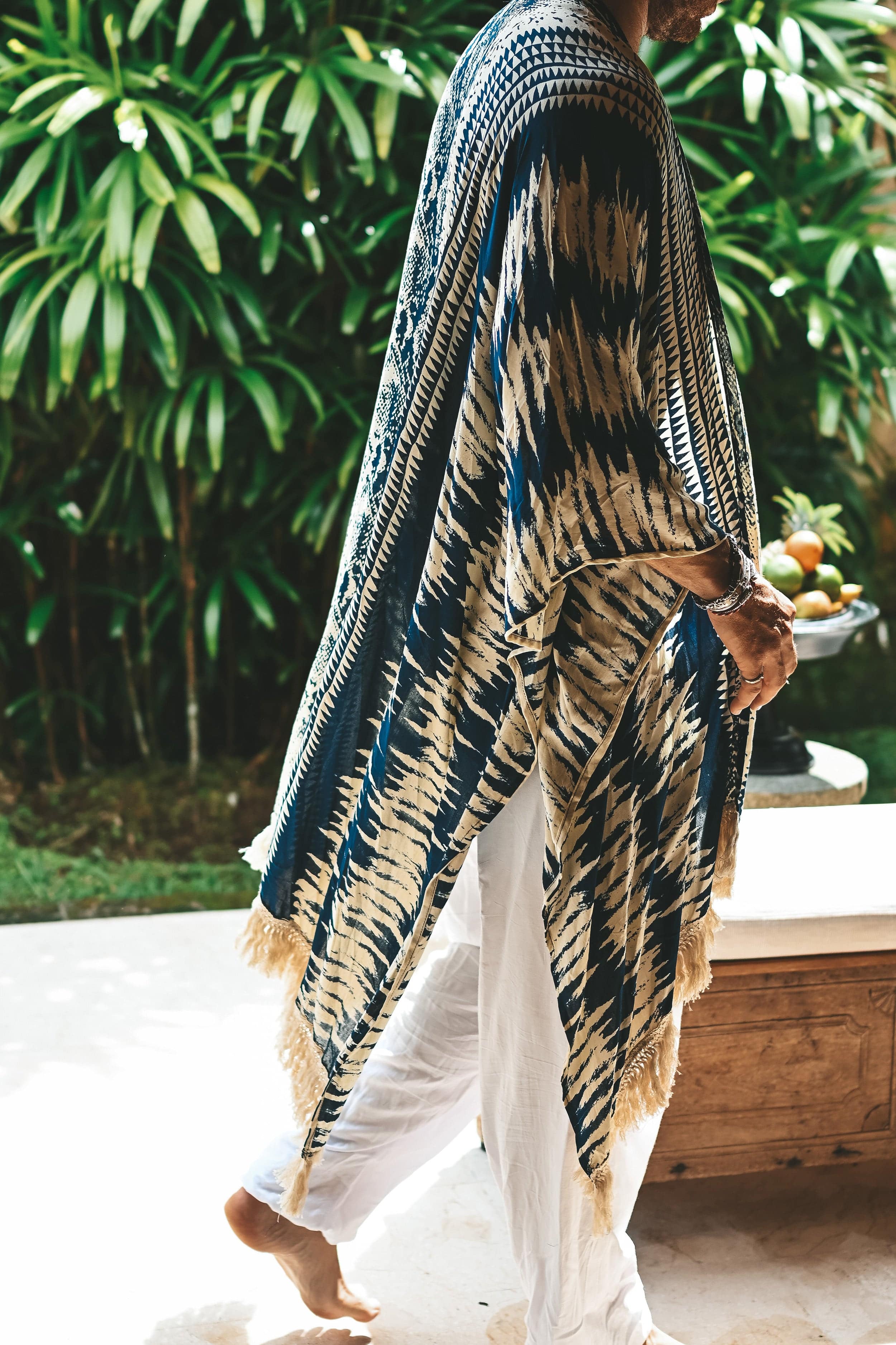 The Amondari Fringe Kimono blue - Image 15